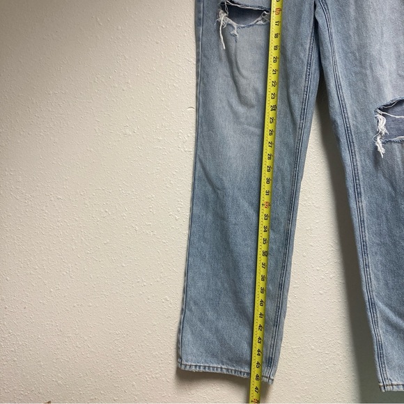 Pacsun Women’s 90’s Boyfriend Jeans Distressed Blue High Rise Relaxed Leg 32 - Picture 9 of 16